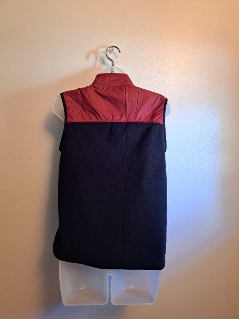 Under Armour Polartec Loose Iowa State Cyclones Collegiate Fleece Vest. - Picture 4 of 10